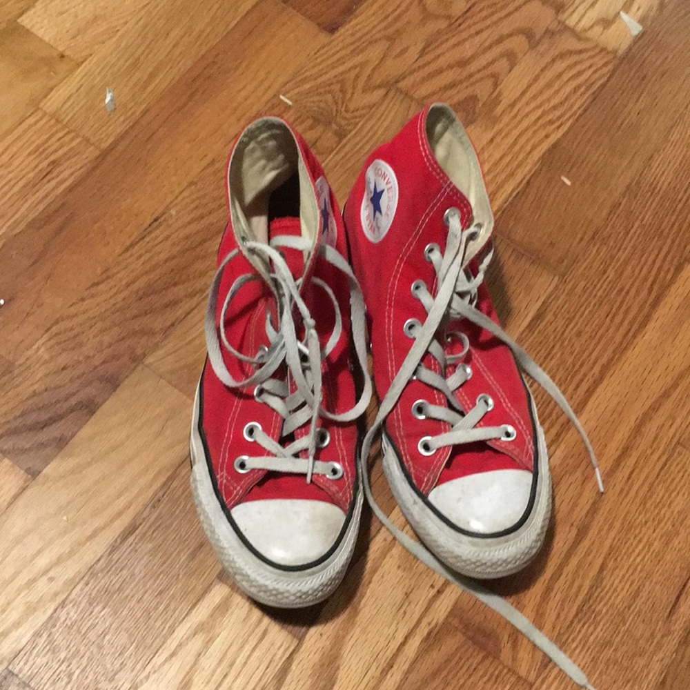 💜WORN OUT Converse